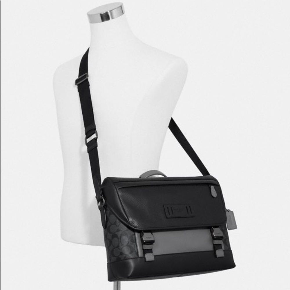 Coach Messenger Bag